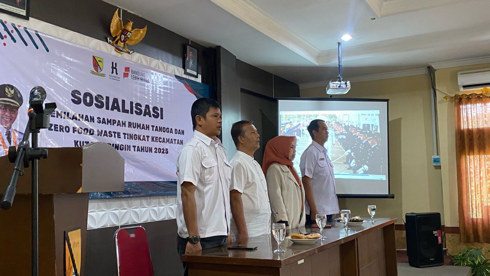 sosialisasi-pemilahan-sampah-rumah-tangga-dan-zero-food-waste-tingkat-kecamatan-kutawaringin-tahun-2025