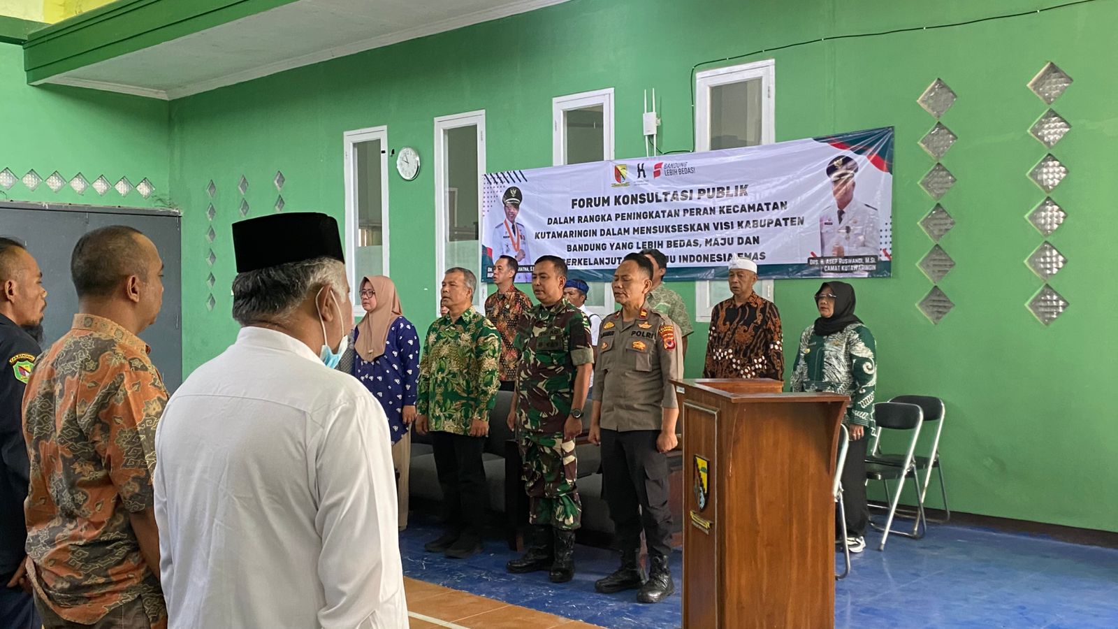 forum-konsultasi-publik-dalam-rangka-peningkatan-peran-kecamatan-kutawaringin-dalam-mensukseskan-visi-kabupaten-bandung-yang-lebih-bedas-maju-dan-berkelanjutan-menuju-indonesia-emas