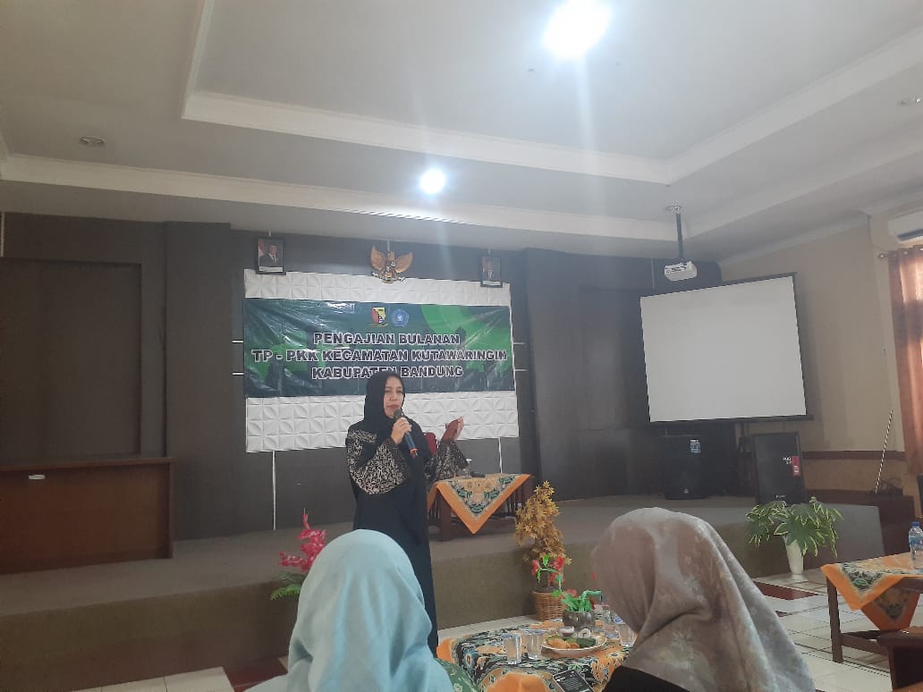 pengajian-bulanan-tp-pkk-kecamatan-kutawaringin-bulan-agustus-tahun-2025