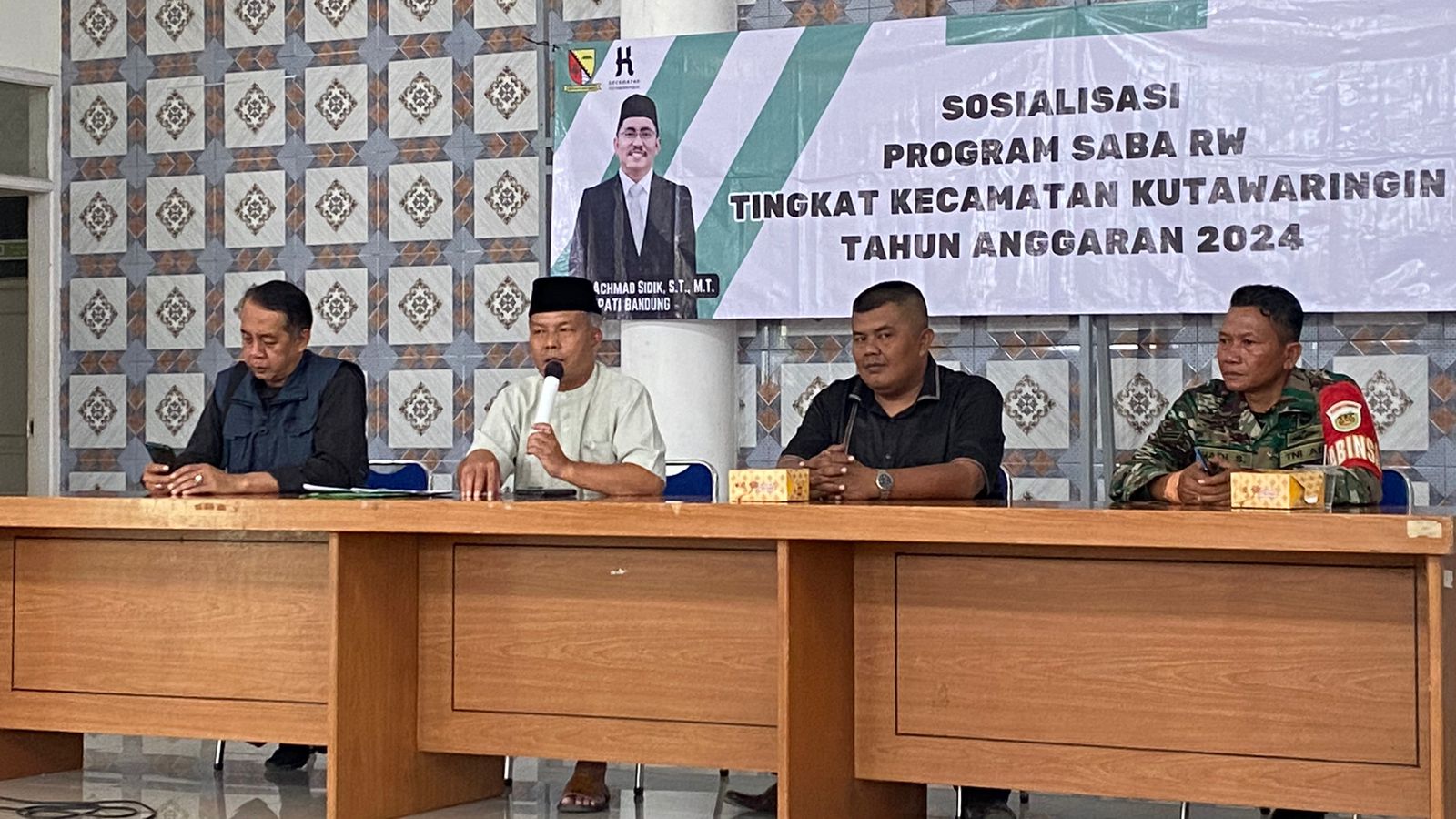 sosialisasi-program-saba-rw-tingkat-kecamatan-kutawaringin-tahun-anggaran-2024-di-desa-cibodas-dan-desa-kutawaringin