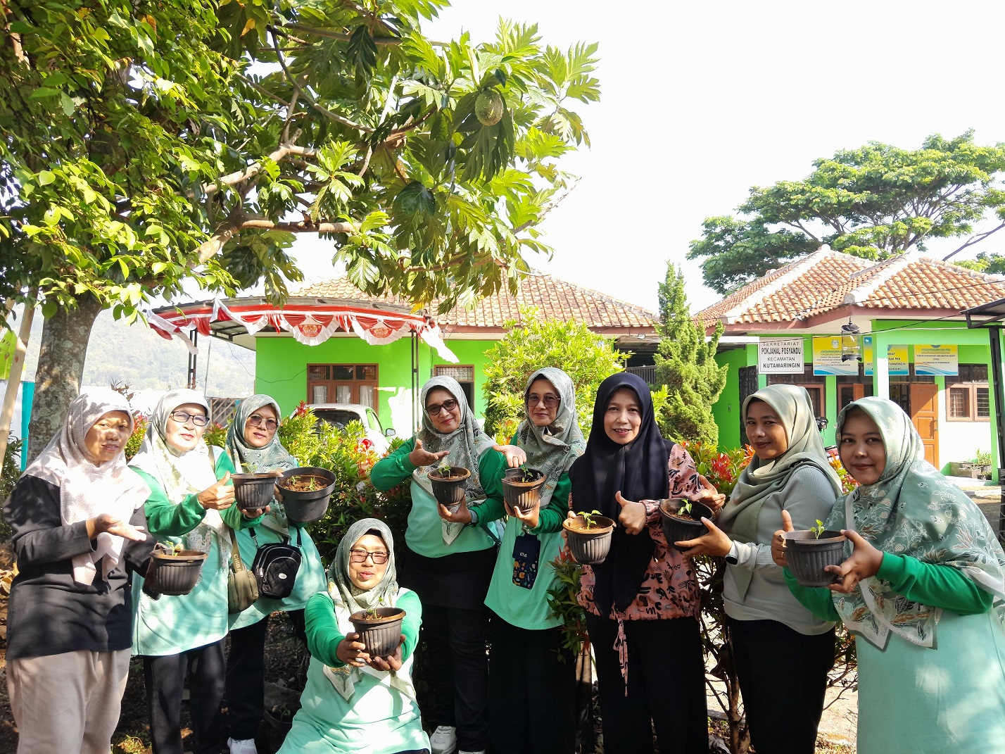 gerakan-tanam-gertam-cabai-tp-pkk-kecamatan-kutawaringin