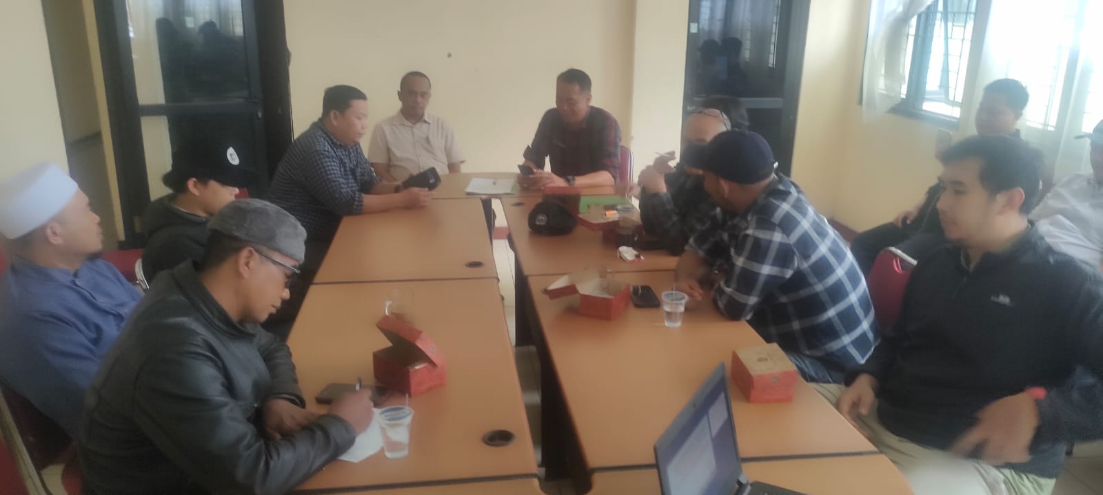 rapat-koordinasi-kegiatan-safari-ramadhan-tahun-1446-h-2025-m-tingkat-kecamatan-kutawaringin