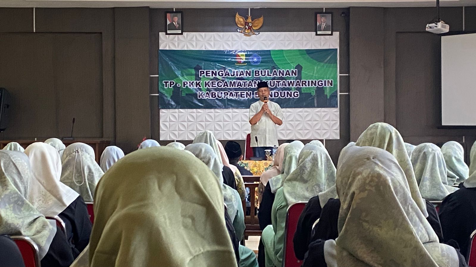 pengajian-bulanan-tp-pkk-kecamatan-kutawaringin-bulan-mei-tahun-2025