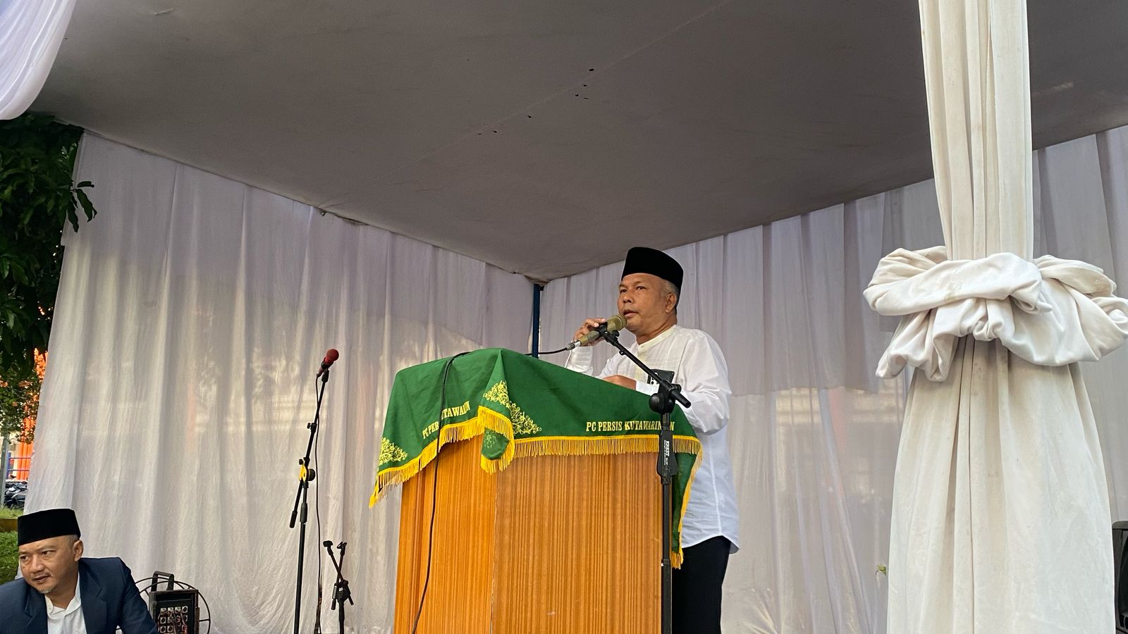 pelaksanaan-sholat-idul-fitri-1446-h-di-tingkat-kecamatan-kutawaringin