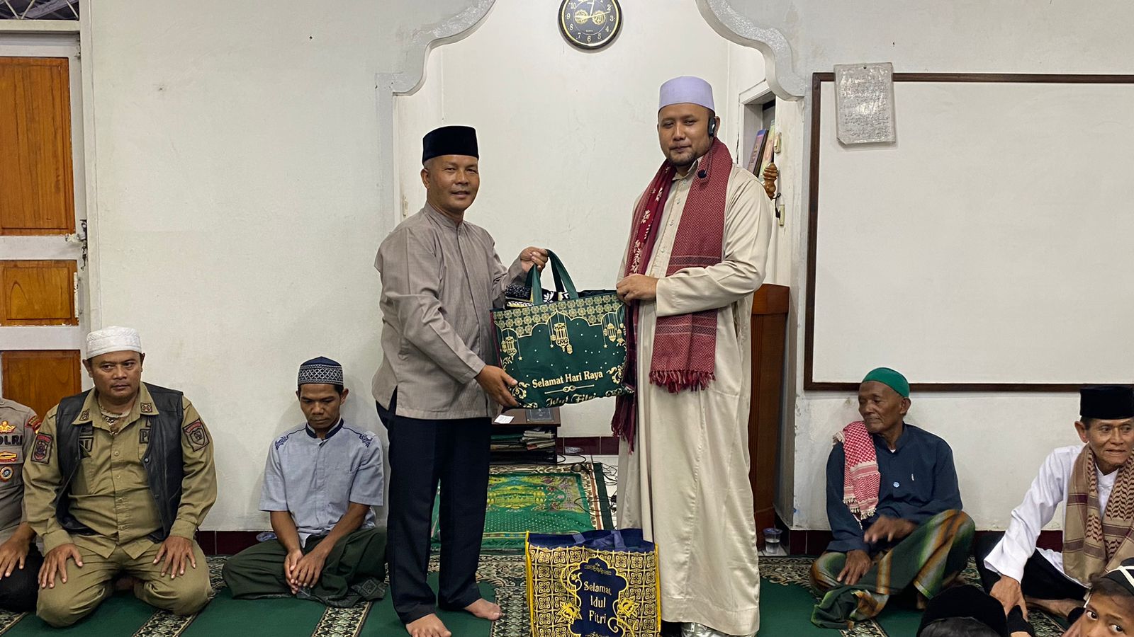 safari-ramadhan-1445-h-2024-m-tingkat-kecamatan-kutawaringin-di-masjid-asy-syafi-iyyah-desa-jelegong
