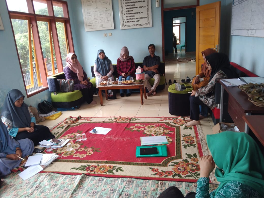 bina-wilayah-tp-pkk-desa-cilame
