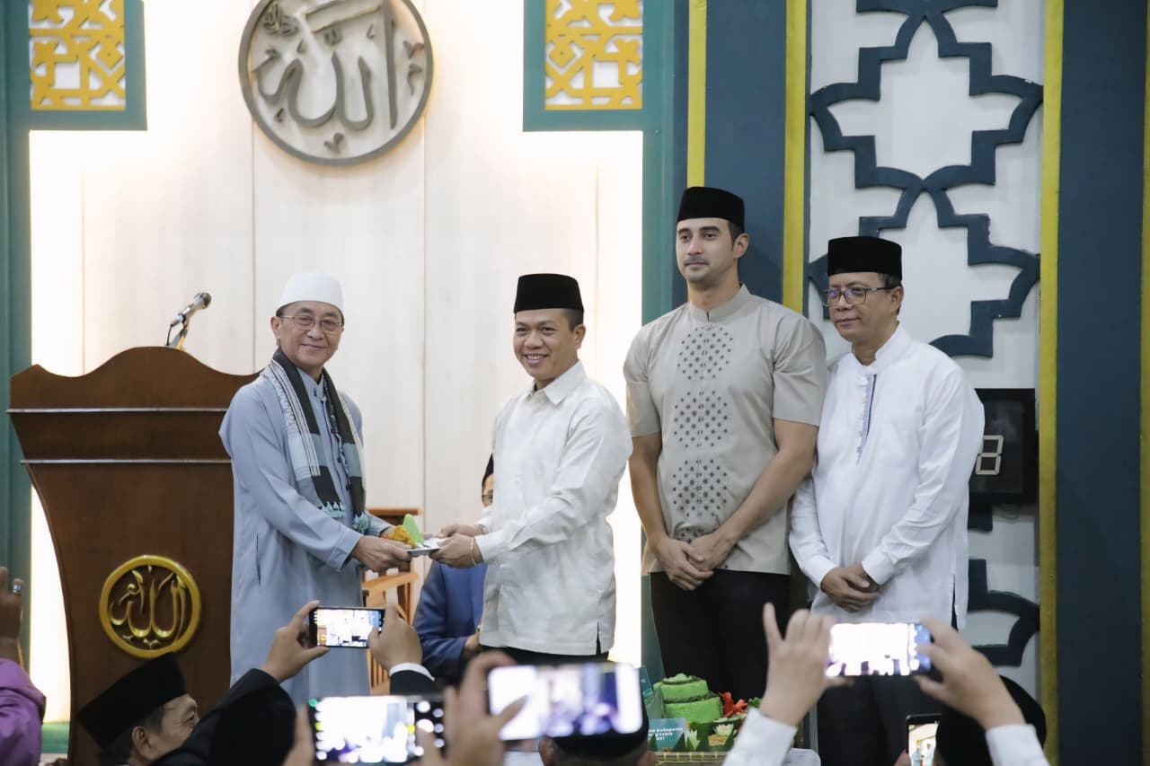 safari-ramadhan-dan-tarawih-keliling-bupati-bandung-dan-wakil-bupati-bandung-di-dapil-1-tahun-2026-1447-h