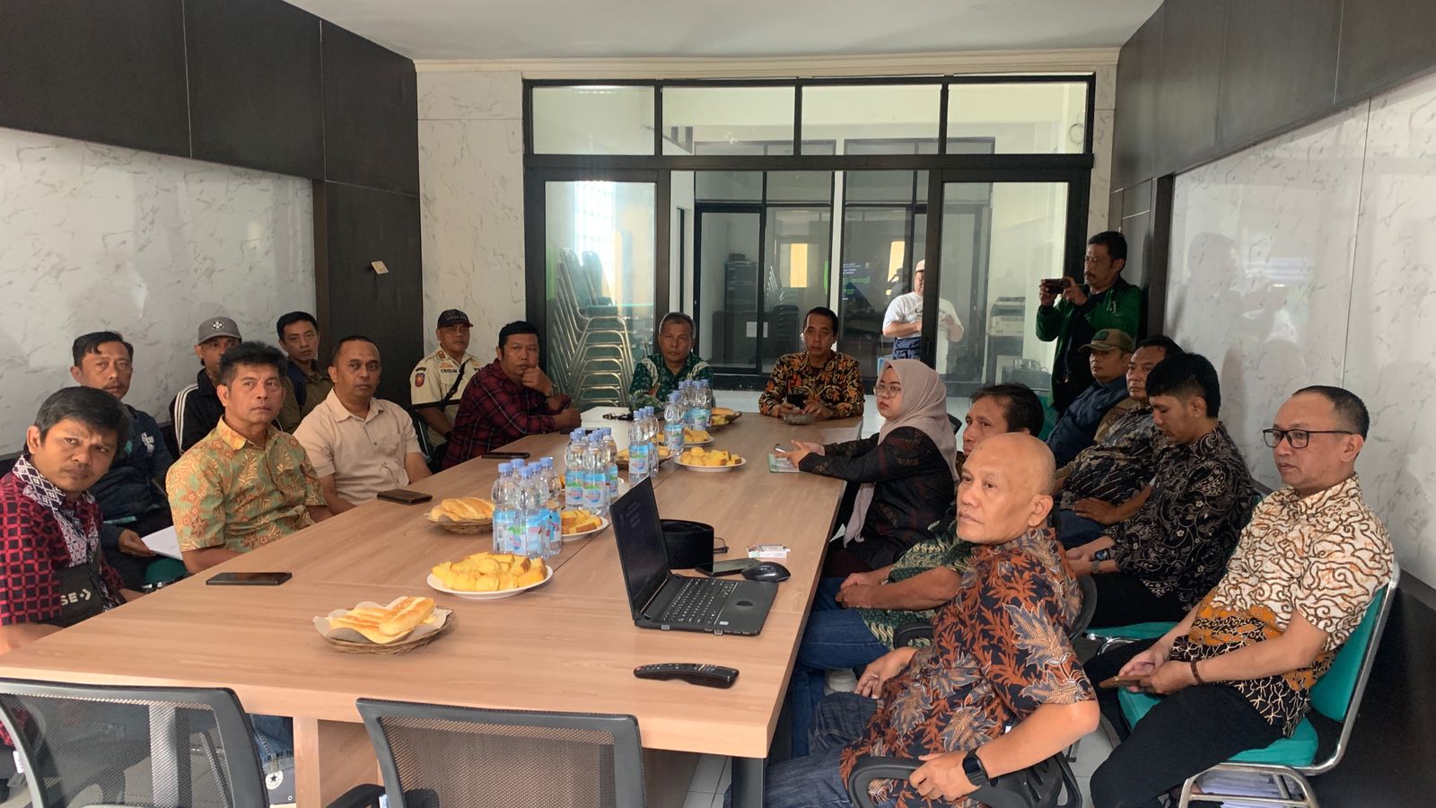 monitoring-dan-evaluasi-bantuan-keuangan-desa-tahap-ii-ta-2024-desa-gajahmekar